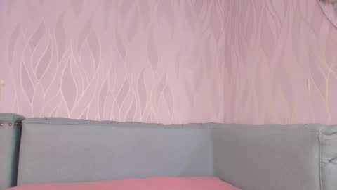 miia scoott  online show from 30, 9, 2025