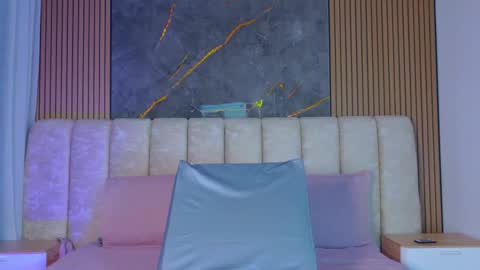 Snapshot of miia_scoott_ chatting on 15, 2, 2026 miia scoott online show from 15, 2, 2026