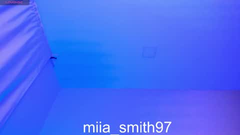 mia online show from 3, 10, 2025
