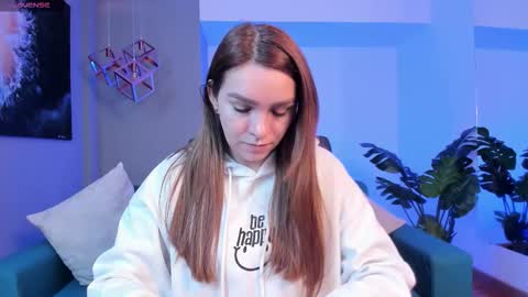 Miia 3 online show from 22, 11, 2025