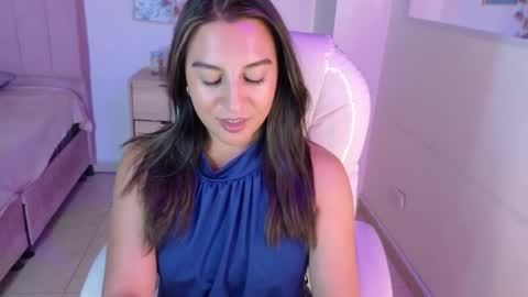 Snapshot of miia_thompson_1 chatting on 30, 5, 2026 M I I A online show from 30, 5, 2026