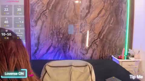 Mia collins online show from 28, 11, 2025