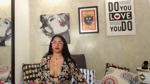 Emma  online show from 30, 3, 2026