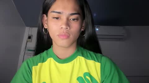 mika_pedersen online show from 24, 9, 2025