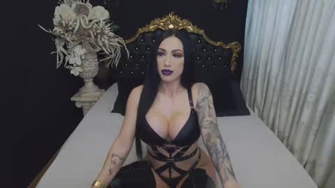 Mikaela online show from 20, 2, 2026