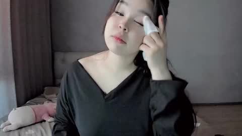 mikasssu online show from 24, 1, 2025