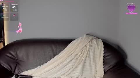 mikasssu online show from 14, 1, 2026