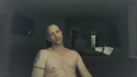 Snapshot of mike199645 chatting on 22, 3, 2026 mike199645 online show from 22, 3, 2026