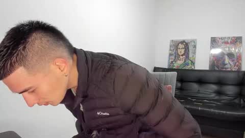 mike3xxx online show from 14, 9, 2025