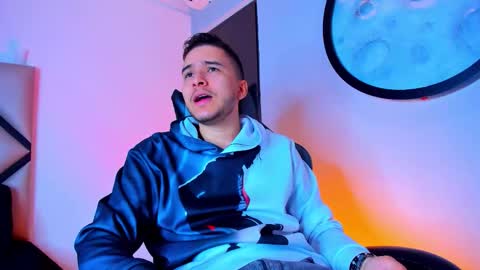 Mike  online show from 22, 11, 2025