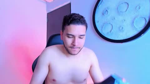 Mike  online show from 22, 12, 2025