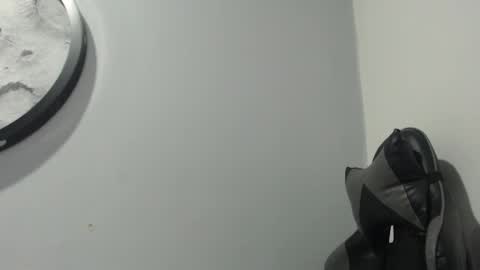 Snapshot of mike_256 chatting on 12, 2, 2026 Mike online show from 12, 2, 2026