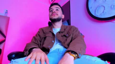 Mike  online show from 4, 4, 2026