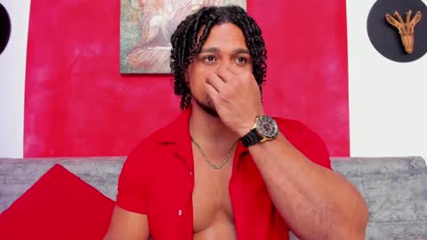 Snapshot of mike_estevess chatting on 29, 12, 2024   online show from 29, 12, 2024