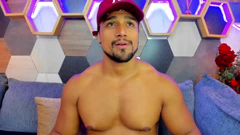 Snapshot of mike_estevess chatting on 6, 2, 2025   online show from 6, 2, 2025