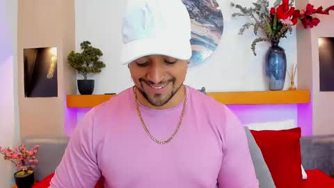 Snapshot of mike_estevess chatting on 19, 2, 2025   online show from 19, 2, 2025