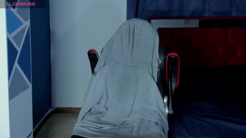 Snapshot of mike_shelby21 chatting on 5, 3, 2025 mike_shelby21 online show from 5, 3, 2025