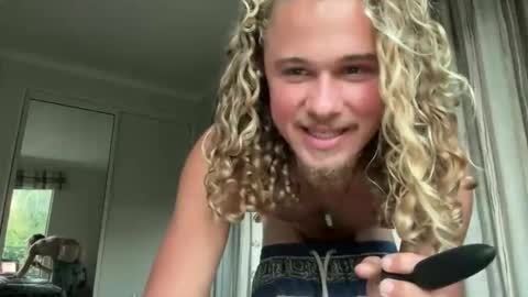 Mike online show from 15, 3, 2026