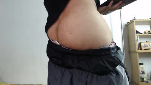 Snapshot of mikedick_420 chatting on 19, 2, 2025 mikedick_420 online show from 19, 2, 2025