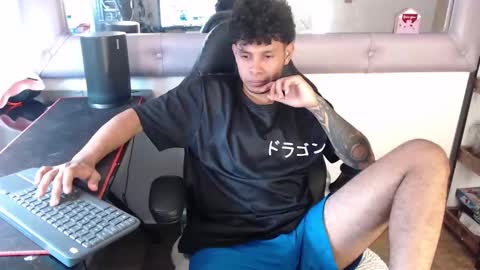 Snapshot of mikedick_420 chatting on 7, 3, 2025 mikedick_420 online show from 7, 3, 2025