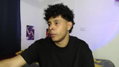 Snapshot of mikedick_420 chatting on 11, 3, 2025 mikedick_420 online show from 11, 3, 2025