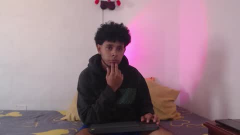 Snapshot of mikedick_420 chatting on 15, 3, 2026 mikedick_420 online show from 15, 3, 2026