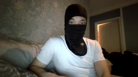 mikelovejones online show from 8, 3, 2025