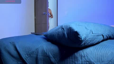 Mike online show from 4, 3, 2026