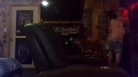 Snapshot of mikey33436 chatting on 17, 9, 2025 Michael online show from 17, 9, 2025