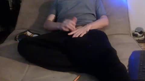 Snapshot of mikey_silver chatting on 15, 12, 2024 mikey_silver online show from 15, 12, 2024