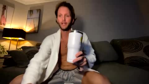 Snapshot of mikeywhite123 chatting on 3, 1, 2025 mikeywhite123 online show from 3, 1, 2025