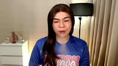 Theresa Luna online show from 12, 2, 2025