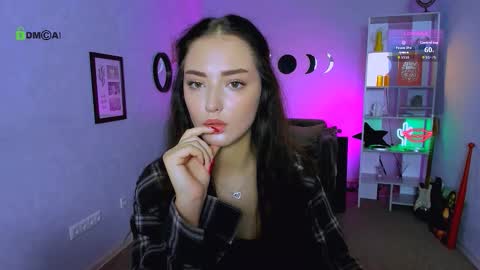 Miki online show from 7, 10, 2025