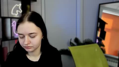 miki_ti online show from 22, 10, 2025