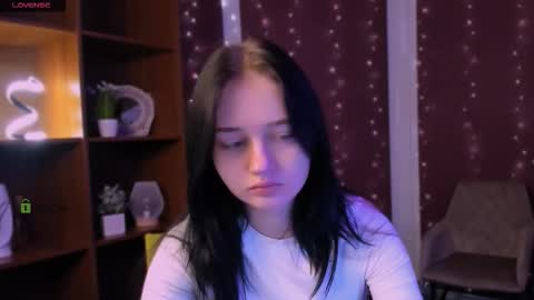 miki_ti online show from 11, 11, 2025