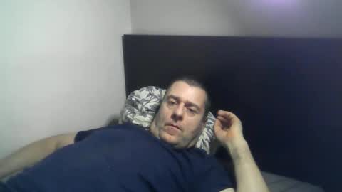 mikii1970 online show from 17, 4, 2026