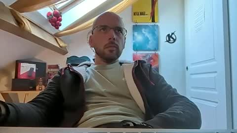 Snapshot of mikmik91 chatting on 26, 12, 2024 mikmik91 online show from 26, 12, 2024