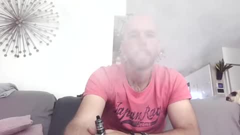 Snapshot of mikmik91 chatting on 14, 6, 2026 mikmik91 online show from 14, 6, 2026
