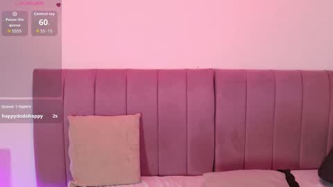 Mikoto Urb online show from 15, 9, 2025