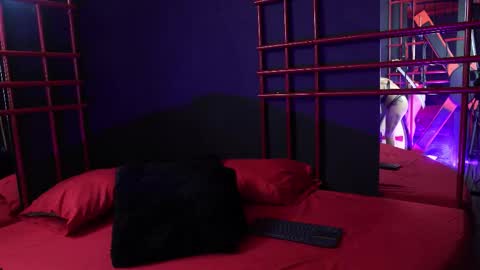 Mila and Nia  online show from 16, 2, 2026