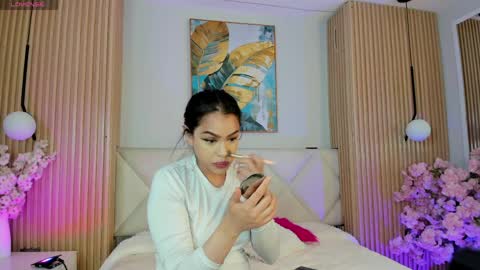 mila_hank online show from 9, 4, 2026