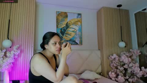 mila_hank online show from 28, 5, 2026