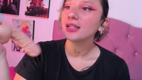 Snapshot of mila_nixon01 chatting on 22, 9, 2025 MILA  online show from 22, 9, 2025