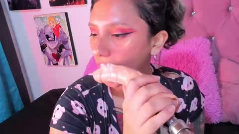 Snapshot of mila_nixon01 chatting on 3, 10, 2025 MILA  online show from 3, 10, 2025