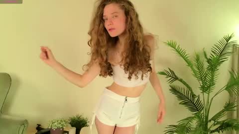 Mila online show from 16, 5, 2026