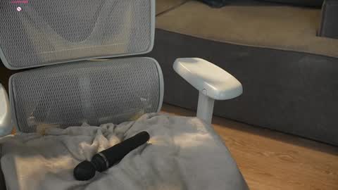 milablum online show from 16, 1, 2025