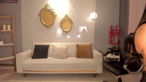 Mila online show from 3, 10, 2025