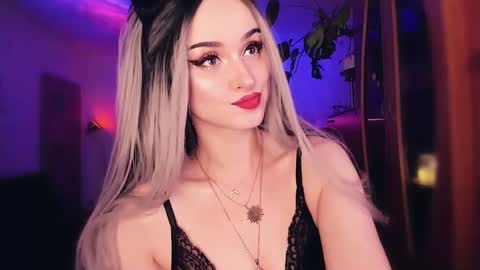 MiladyJolie online show from 19, 2, 2025