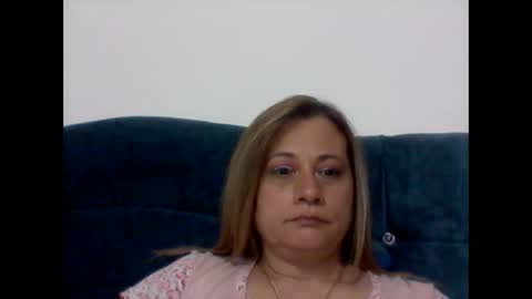 milagros_latin online show from 10, 3, 2026