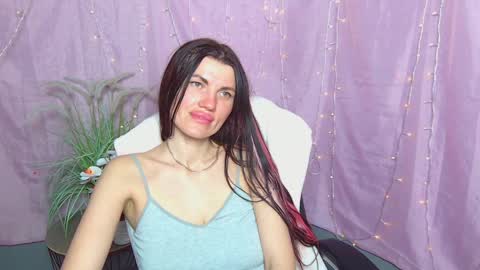 Snapshot of milaloona chatting on 30, 4, 2026 Milaloona online show from 30, 4, 2026
